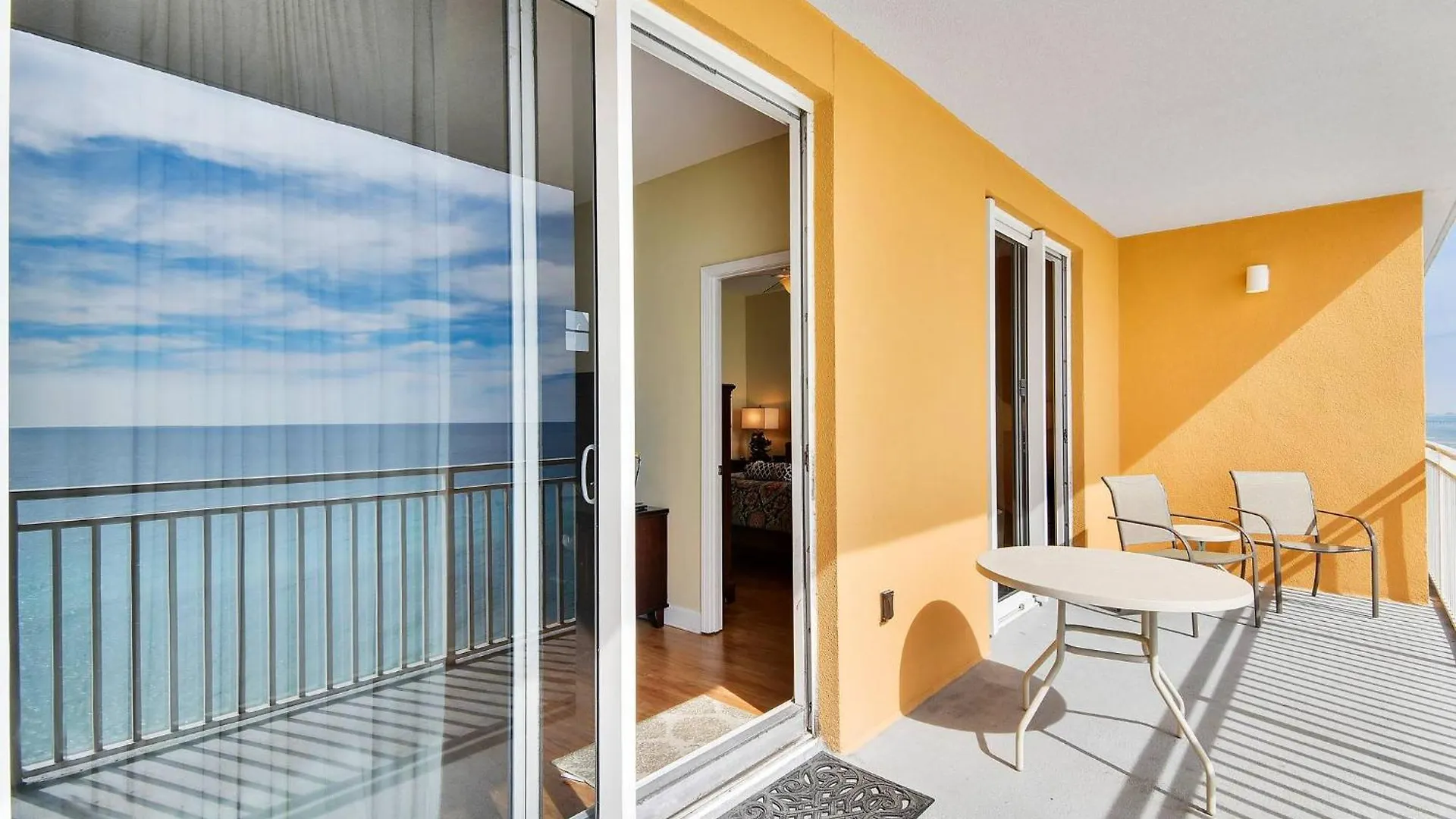 Gulf Front! 2 Bedroom 2 Ba! 11Th Floor Condo + Condo Amenities! Panama City Beach Holiday home