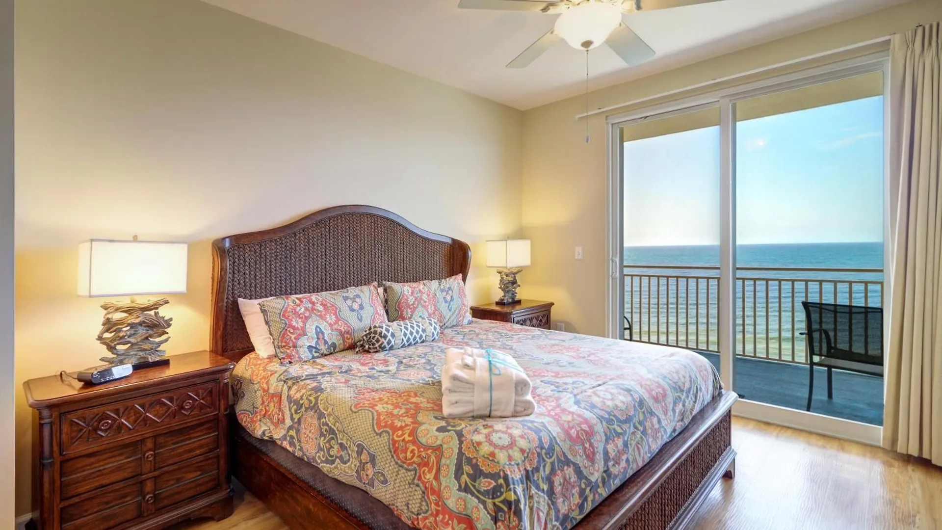 Holiday home Gulf Front! 2 Bedroom 2 Ba! 11Th Floor Condo + Condo Amenities! Panama City Beach United States