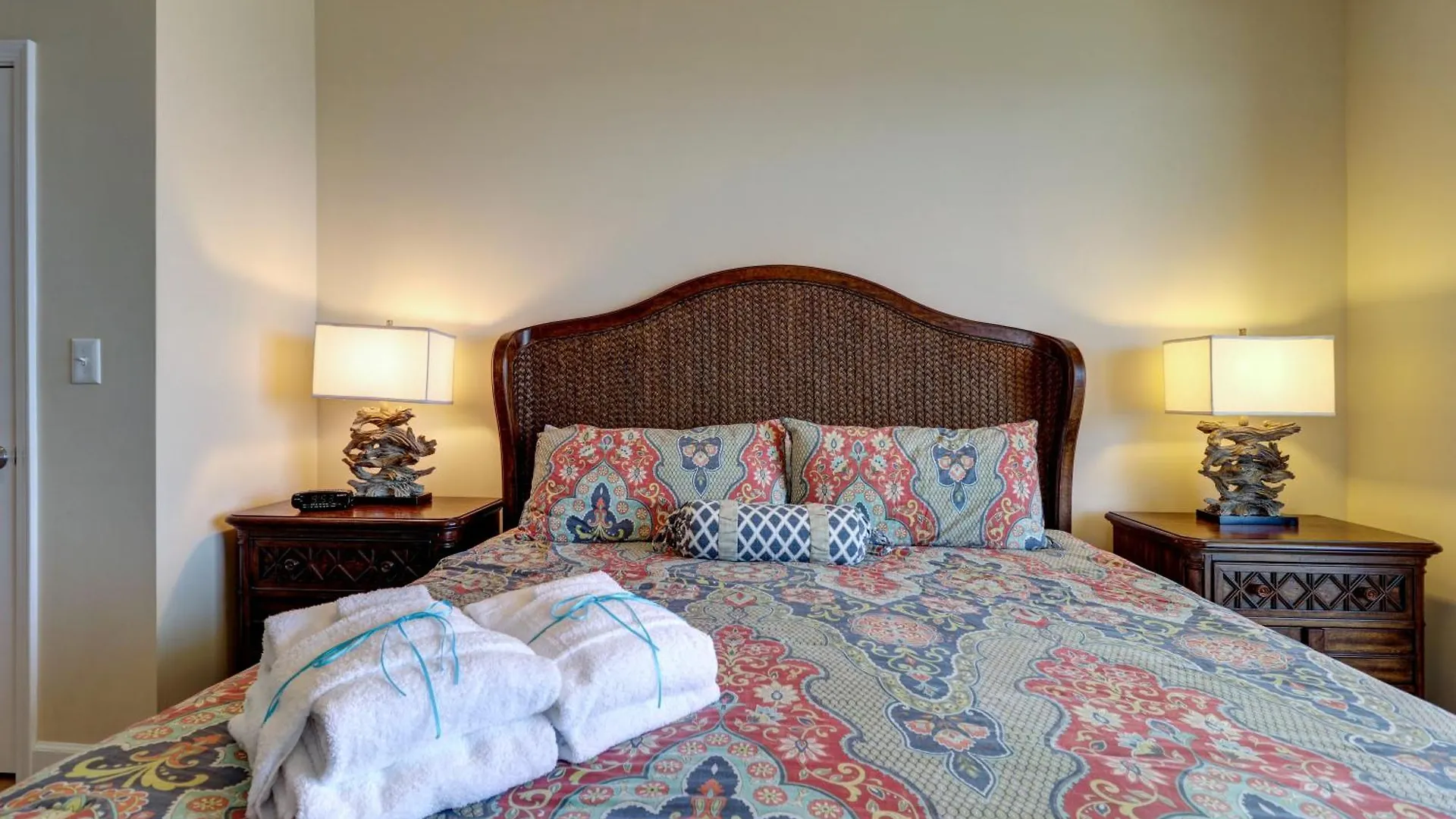 Holiday home Gulf Front! 2 Bedroom 2 Ba! 11Th Floor Condo + Condo Amenities! Panama City Beach